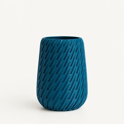 Sway Vase in blue