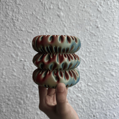 Puff Vanity Pot — colour-changing 3D printed makeup brush & desk holder