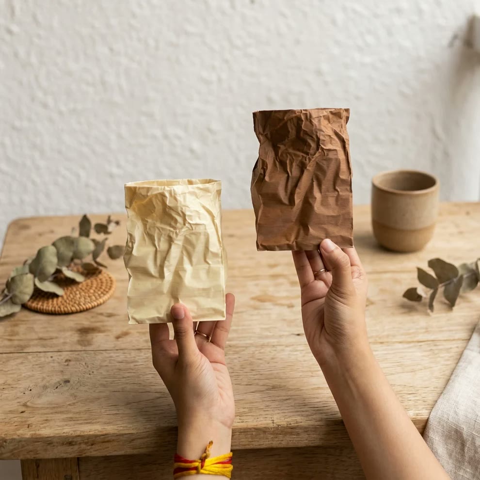 Crumpled Stationery Holder detail