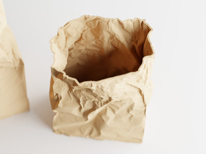 Close-up of the Crumpled stationery holder edge