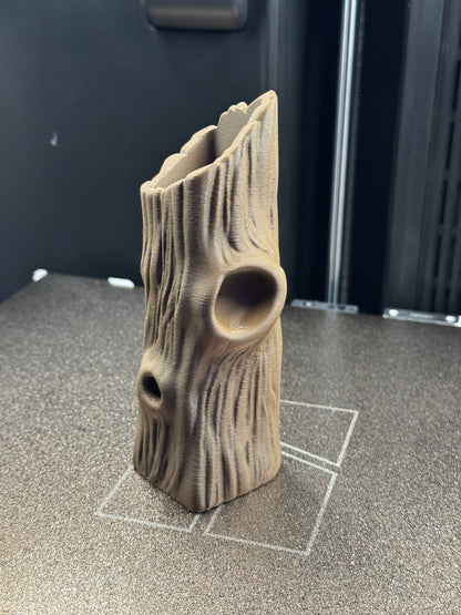 Trunklin Vase